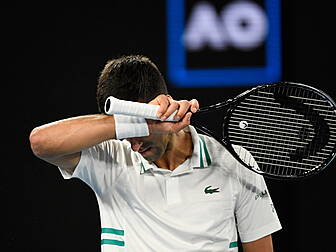 Visa cock-up leaves Novak Djok...
